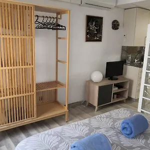 jules-et-jim-apartment.top-hotels-tarragona.com/